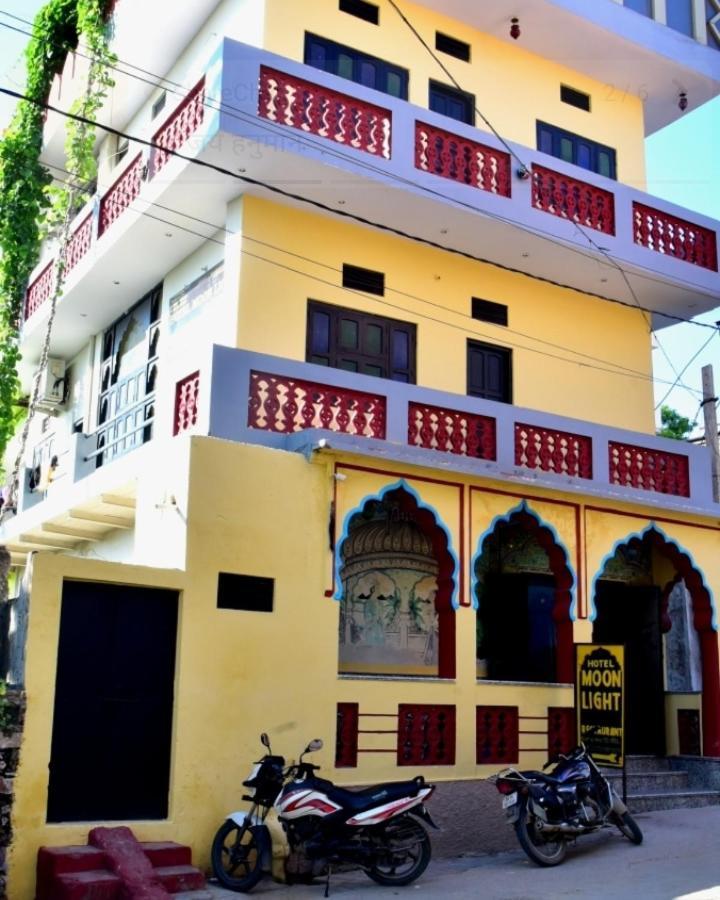 Hotel Moon Light Pushkar Bagian luar foto